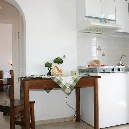 Aparthotel Kolona Studios